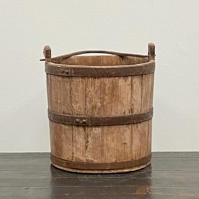 Vintage wooden water bucket on Craiyon